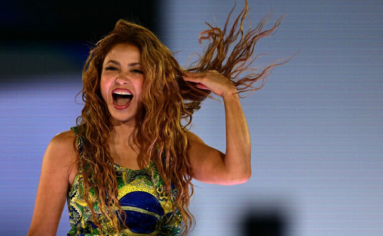 Shakira faz show histórico em Copacabana